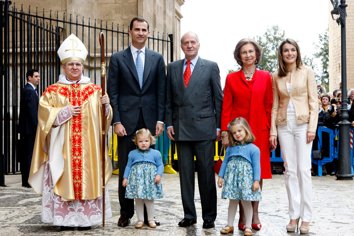 Королевская семья ежегодно проводит пасхальные каникулы на Майорке.